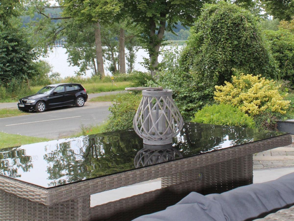 Ferienwohnungen Am Seeufer Möhnesee Exterior foto